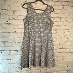 New York & Company Black and White Patterned Dress sz XL